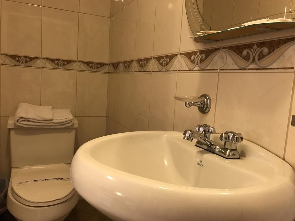 Hotel Inca Imperial Quito Bagian luar foto