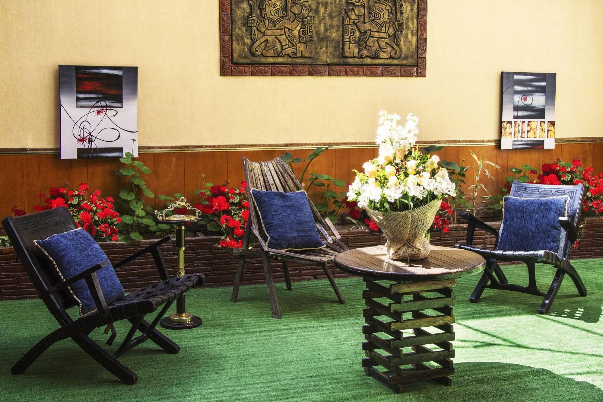 Hotel Inca Imperial Quito Bagian luar foto